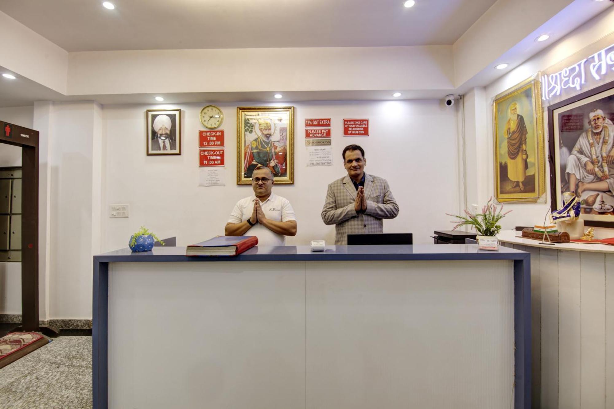 Hotel S B Inn-Near New Delhi Train Station Bagian luar foto